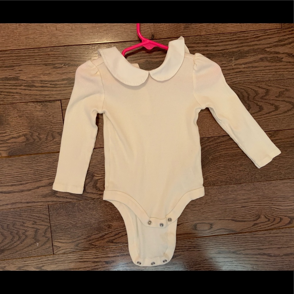 Baby Gap Peter Pan round bodysuit top